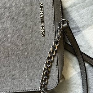 Micheal Kors Crossbody Bag